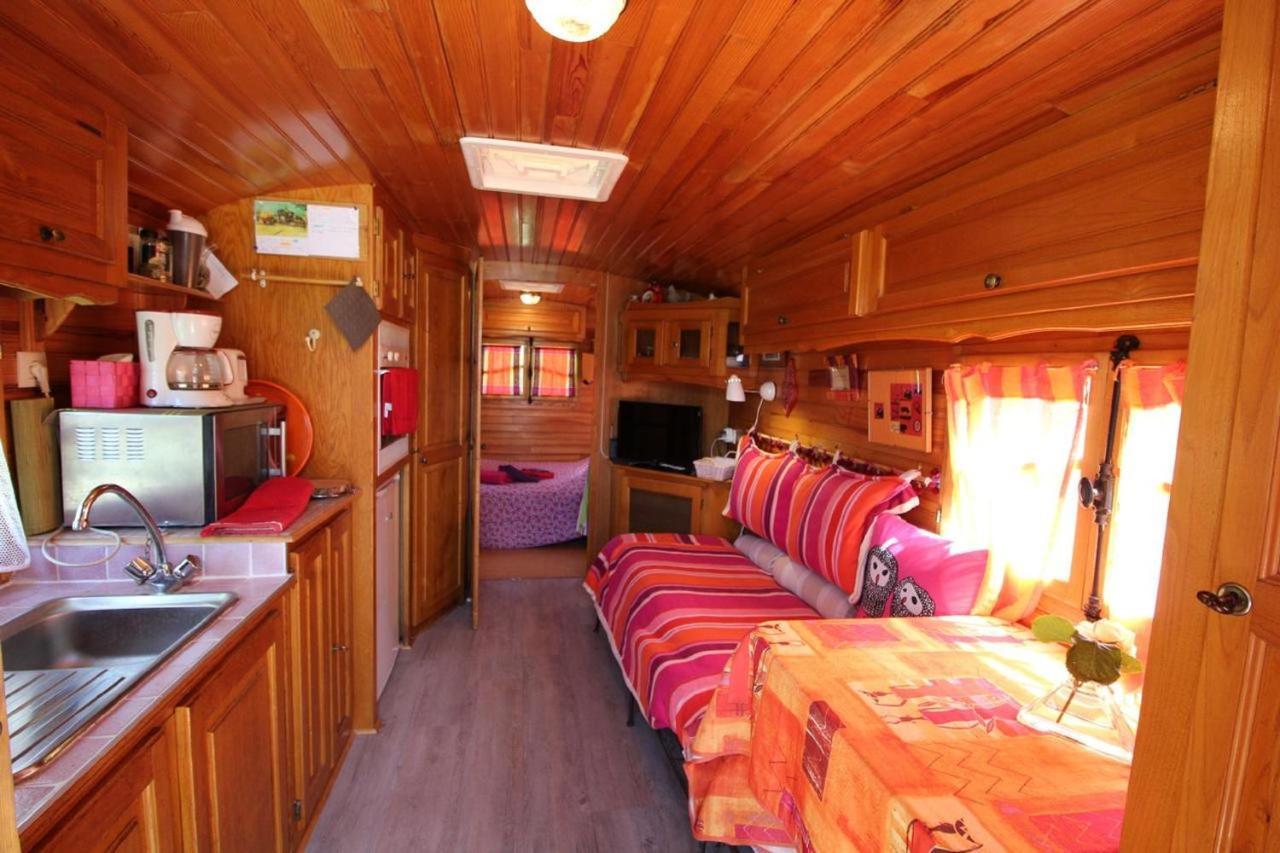 Ferme De La Bonnefontaine 호텔 Plats 외부 사진